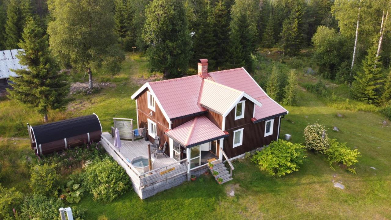 Cozy Forest Cabin With Amazing Mountain View Torsby Zewnętrze zdjęcie